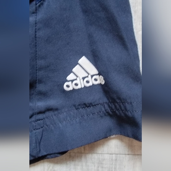 Men's Adidas Shorts - Picture 4 of 8